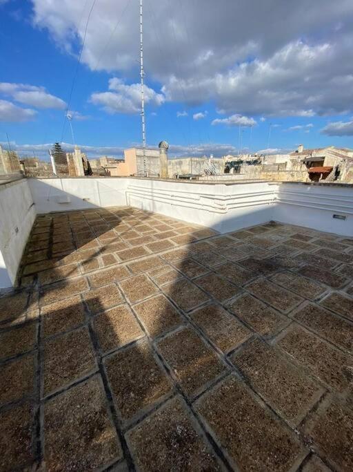 Appartamento In Pieno Centro A Lecce Exteriör bild